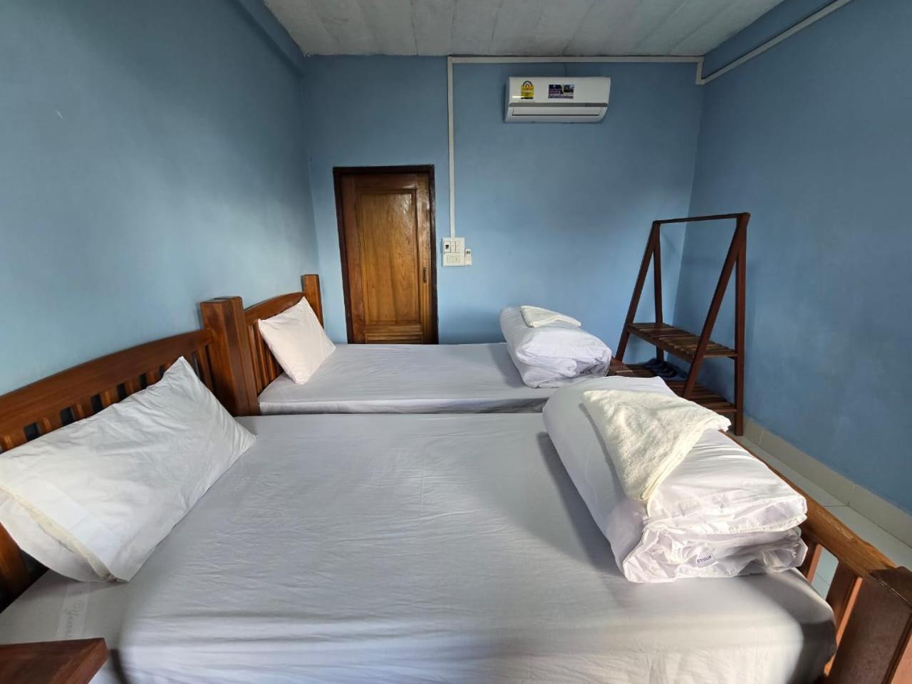 Phosy Thalang Laos Hotel Nam Theun Kamer foto